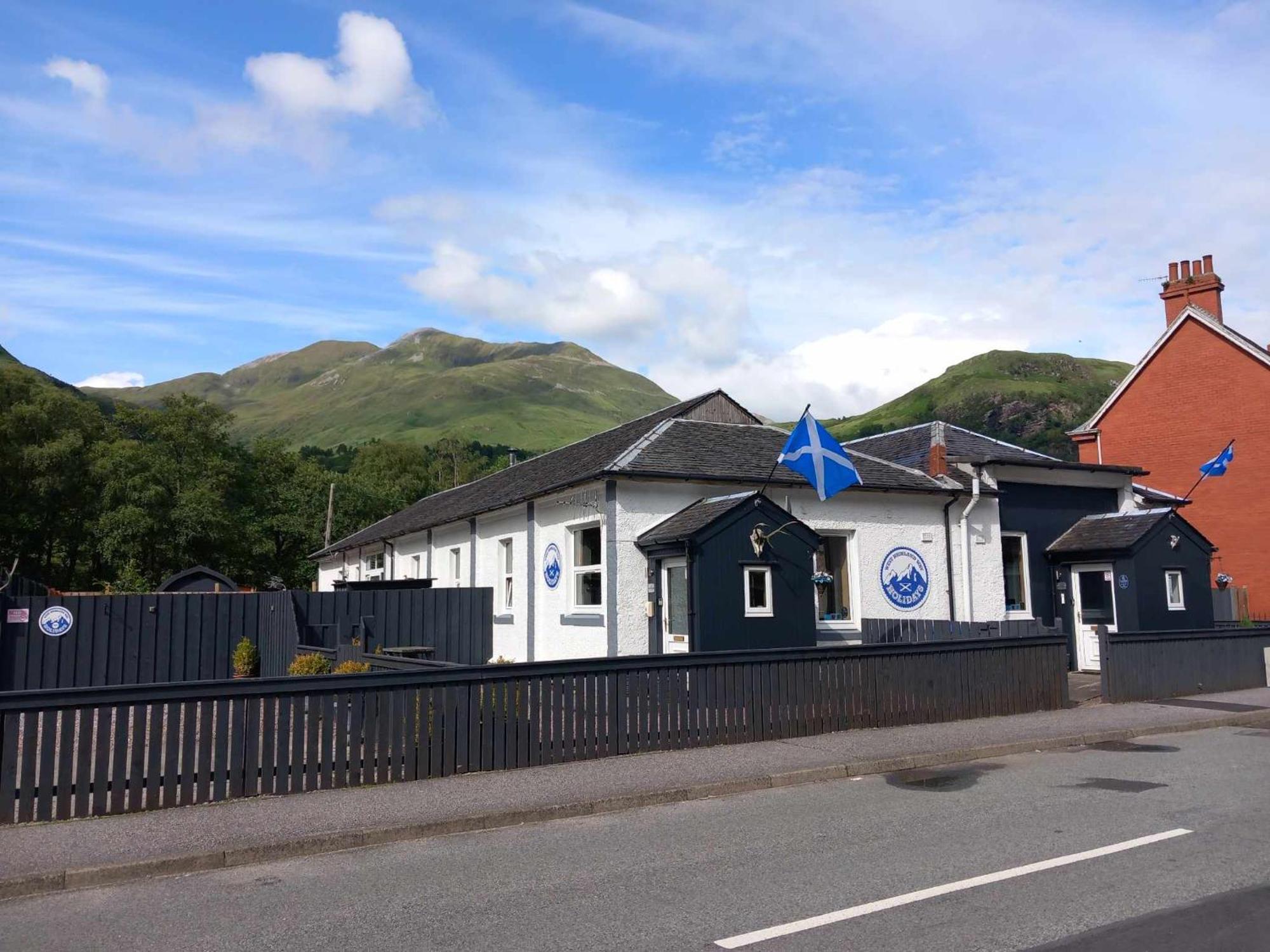 Coe Pod, West Highland Way Holidays Kinlochleven Exterior photo
